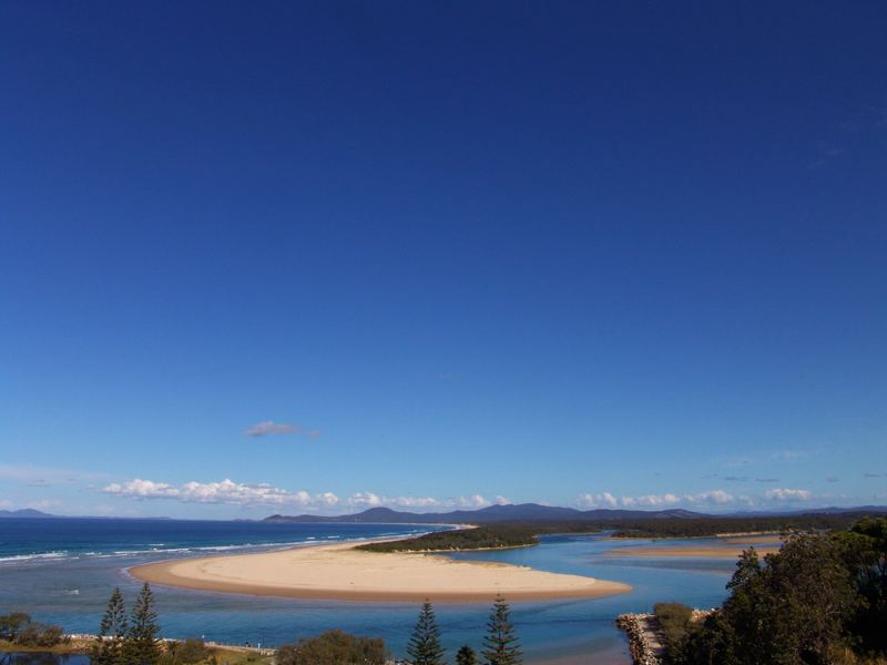 The sand flats at the mouth of the Nambucca River